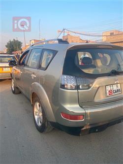 ميتسوبيشي اوتلاندر